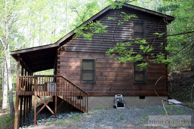3543 Wildcat Road Deep Gap, NC 28618 - Photo 8 of 17