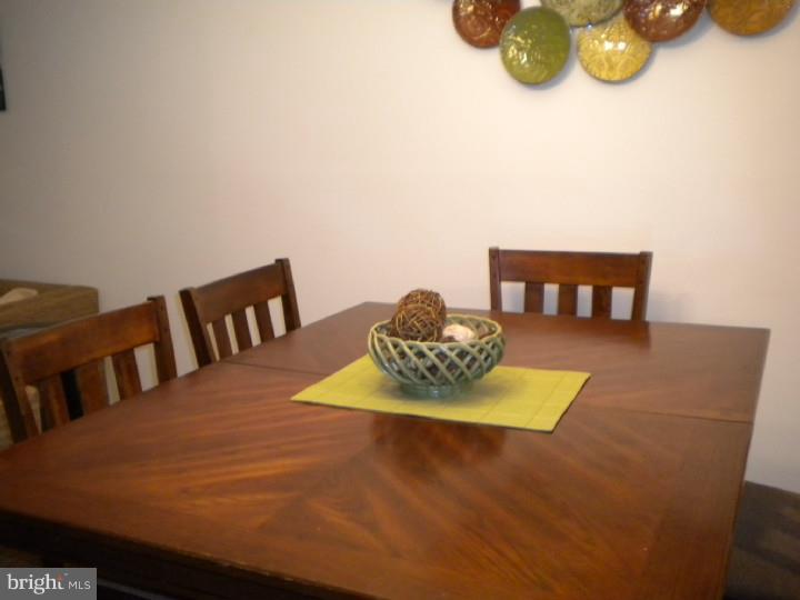 21 Raintree Drive Hamilton, NJ 08690 - Photo 7 of 16 Dining Room
