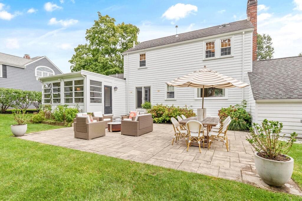 31 Canterbury Road Winchester, MA 01890 - Photo 28 of 33 Gallery Image 28