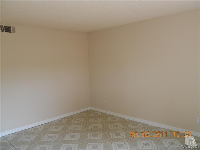 5124 Longfellow Way Oxnard, CA 93033 - Photo 9 of 14 Additional Photo