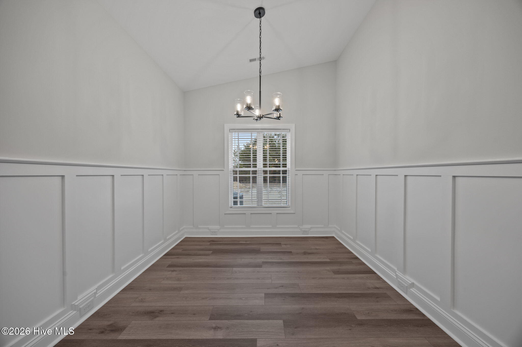 4228 Laurel Rdg Drive, Unit B Greenville, NC 27834 - Photo 19 of 42 29-web-or-mls-IMG_0306