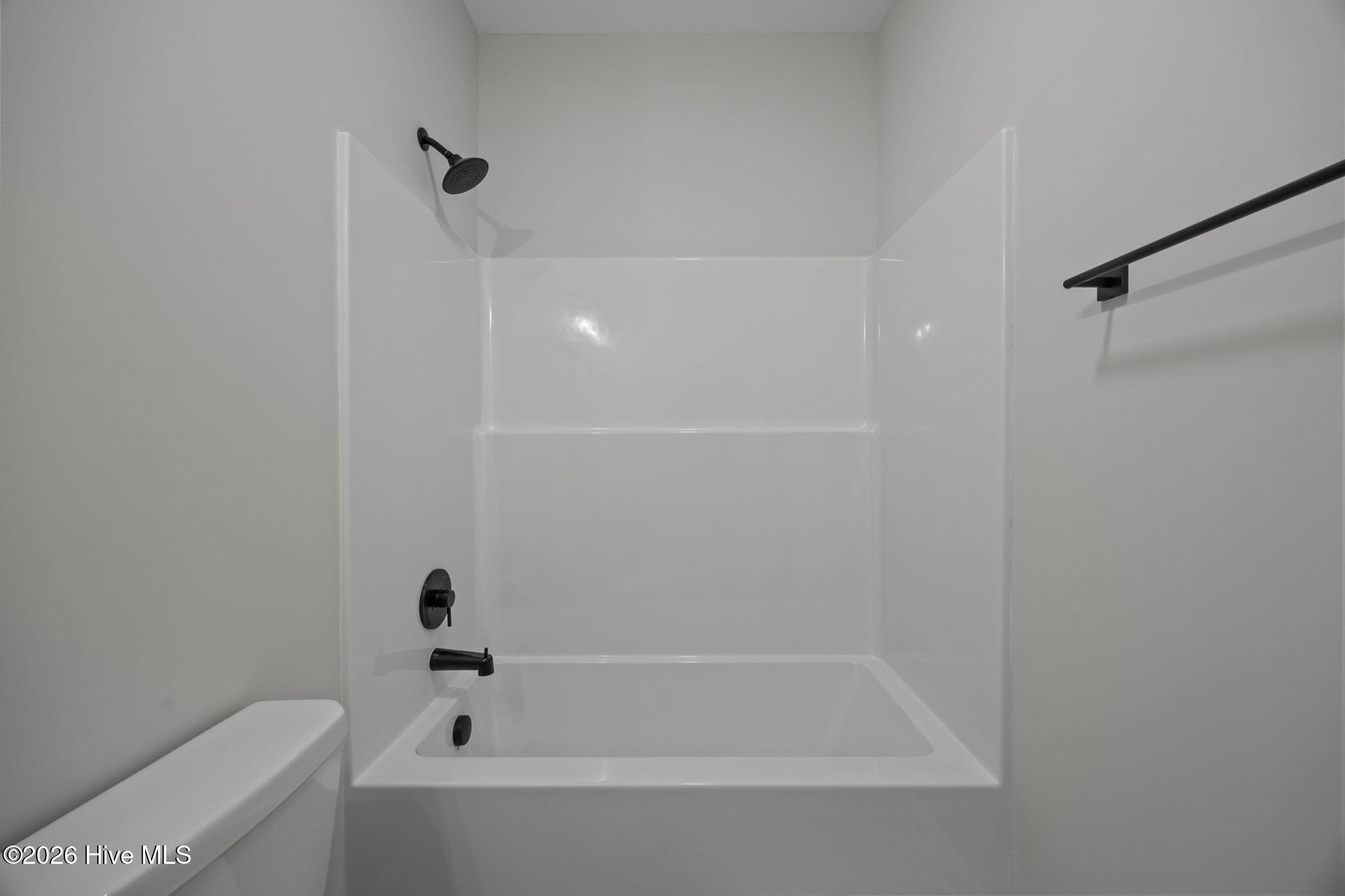 4228 Laurel Rdg Drive, Unit B Greenville, NC 27834 - Photo 33 of 42 43-web-or-mls-IMG_0351