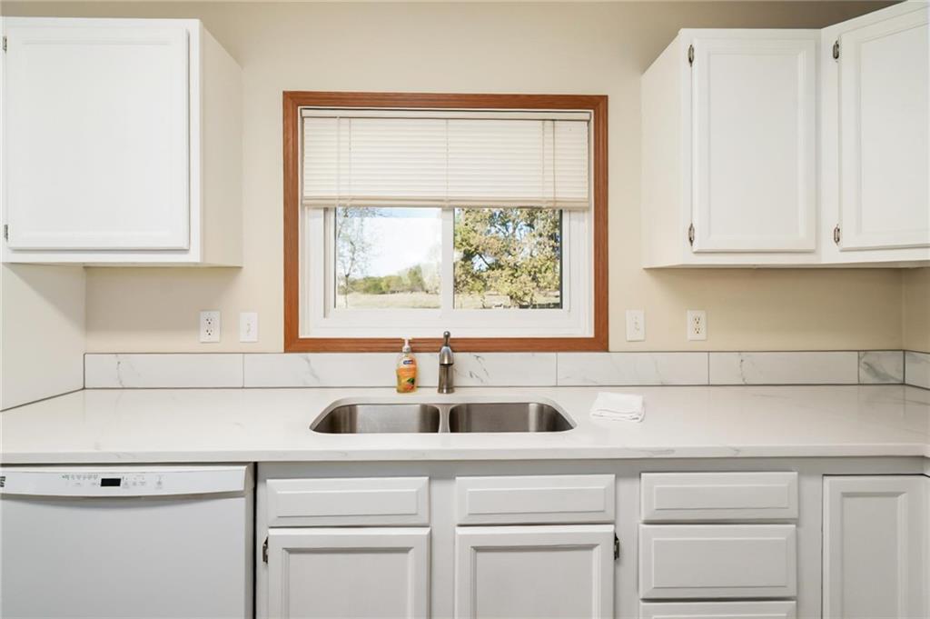 182 Walnut Creek Road Wellsville, KS 66092 - Photo 10 of 40