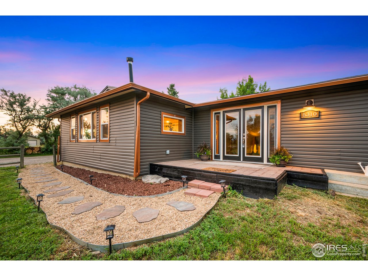 5310 Northeast County Line Road Erie, CO 80516 - Photo 3 of 40 Gallery Image 3