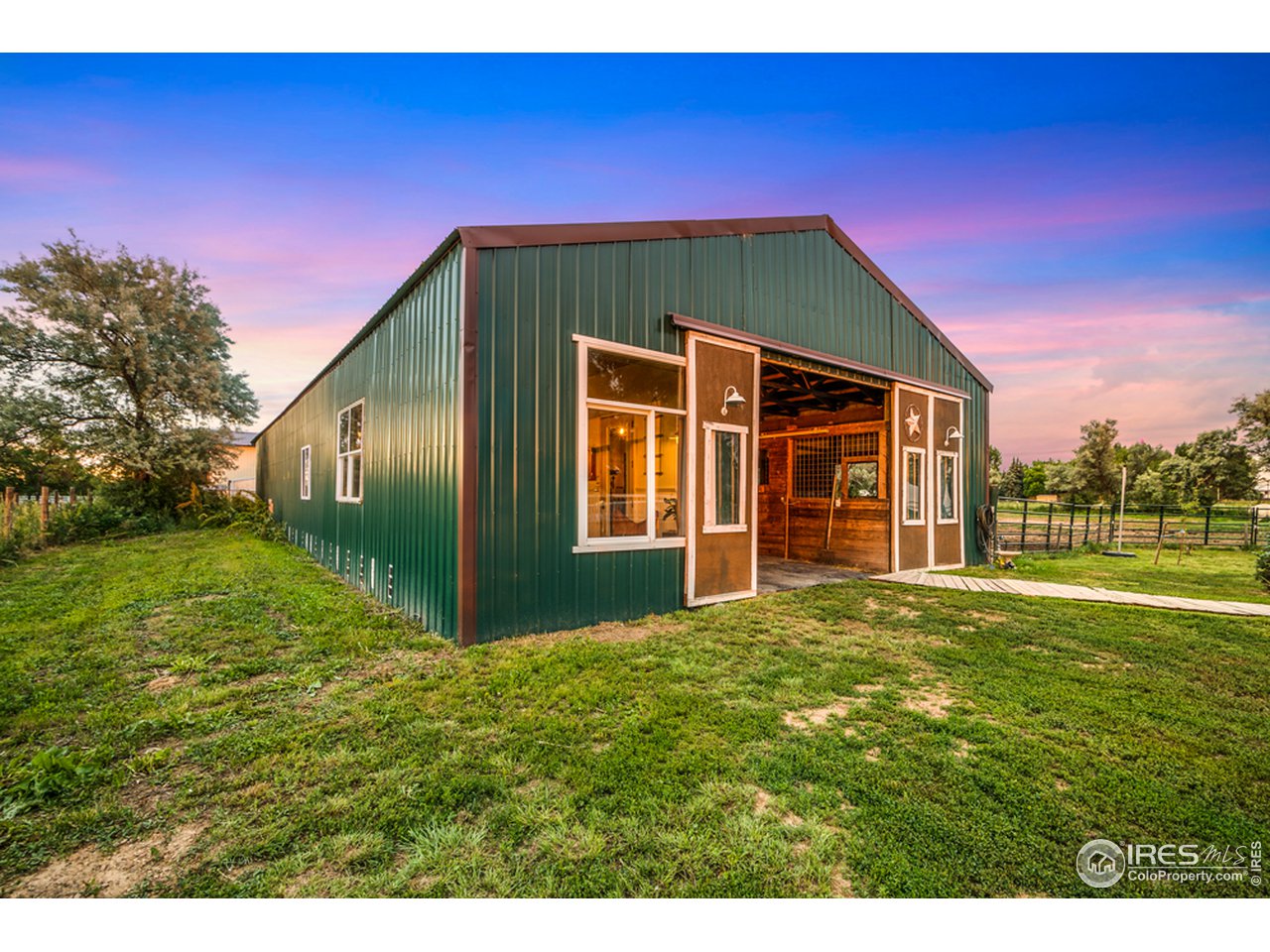 5310 Northeast County Line Road Erie, CO 80516 - Photo 7 of 40 Gallery Image 7