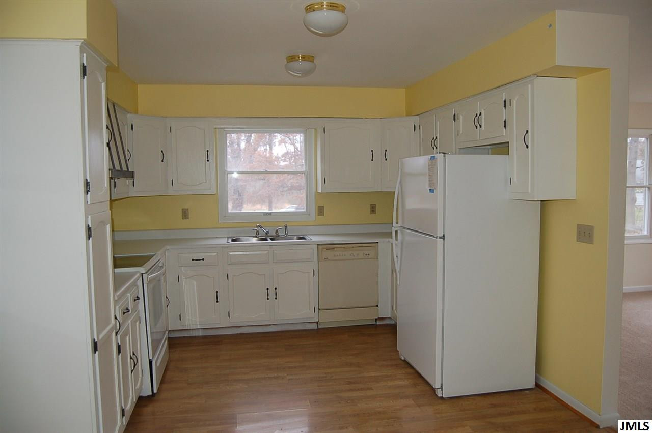2962 South Dearing Road, Unit 2960 Spring Arbor, MI 49283 - Photo 6 of 22 Photo 9