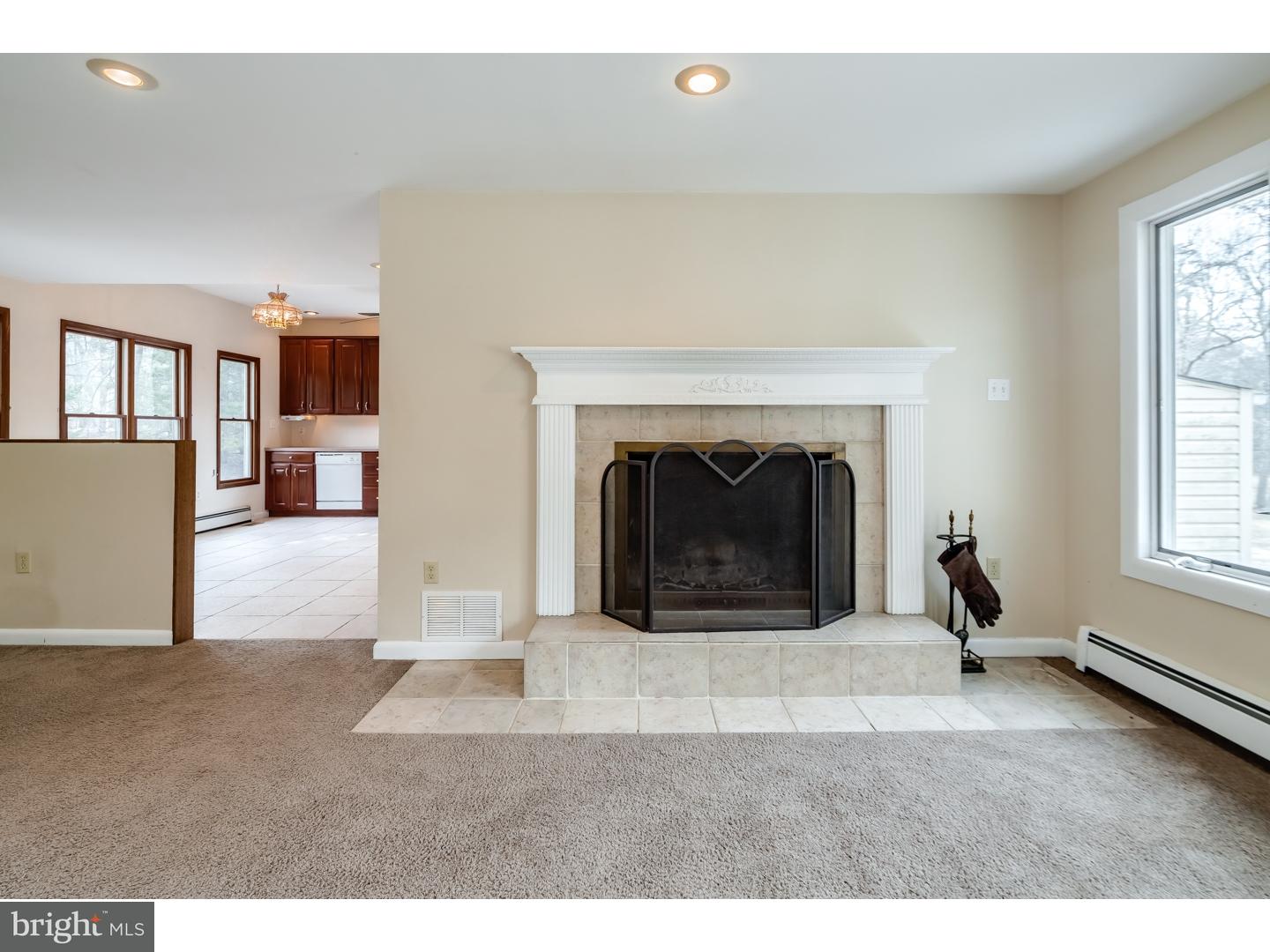 626 McKendimen Road Medford, NJ 08055 - Photo 5 of 24 Gallery Image 5