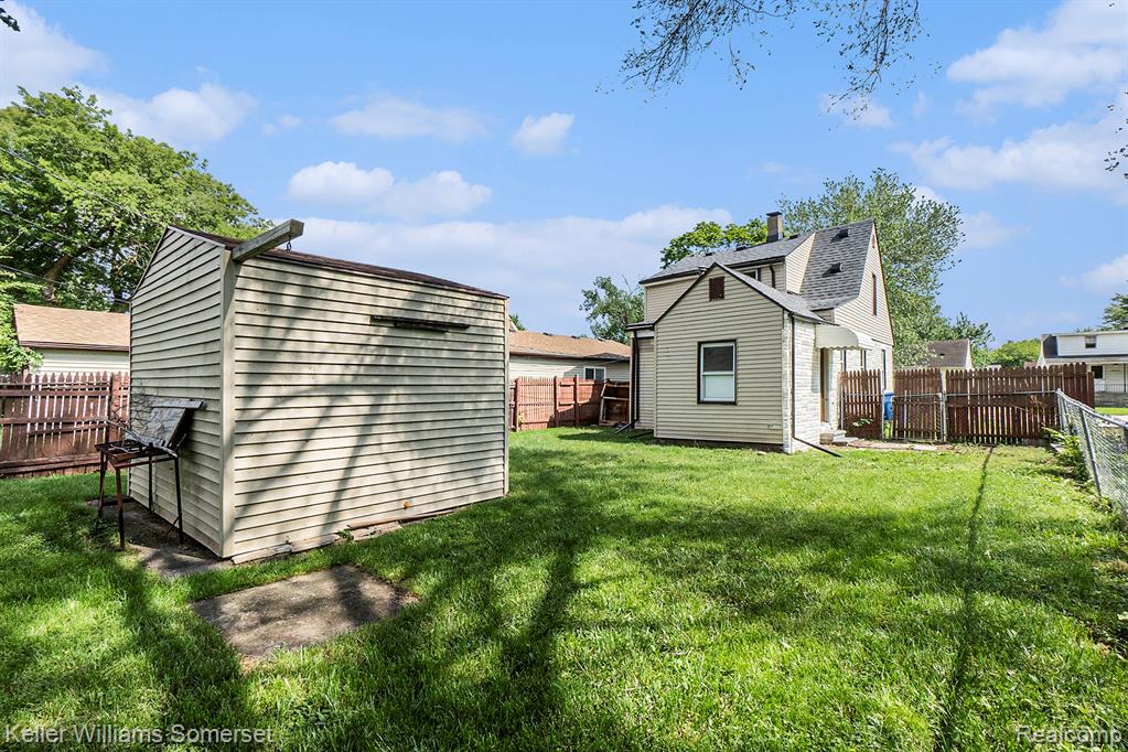 8427 Timken Avenue Warren, MI 48089 - Photo 15 of 16