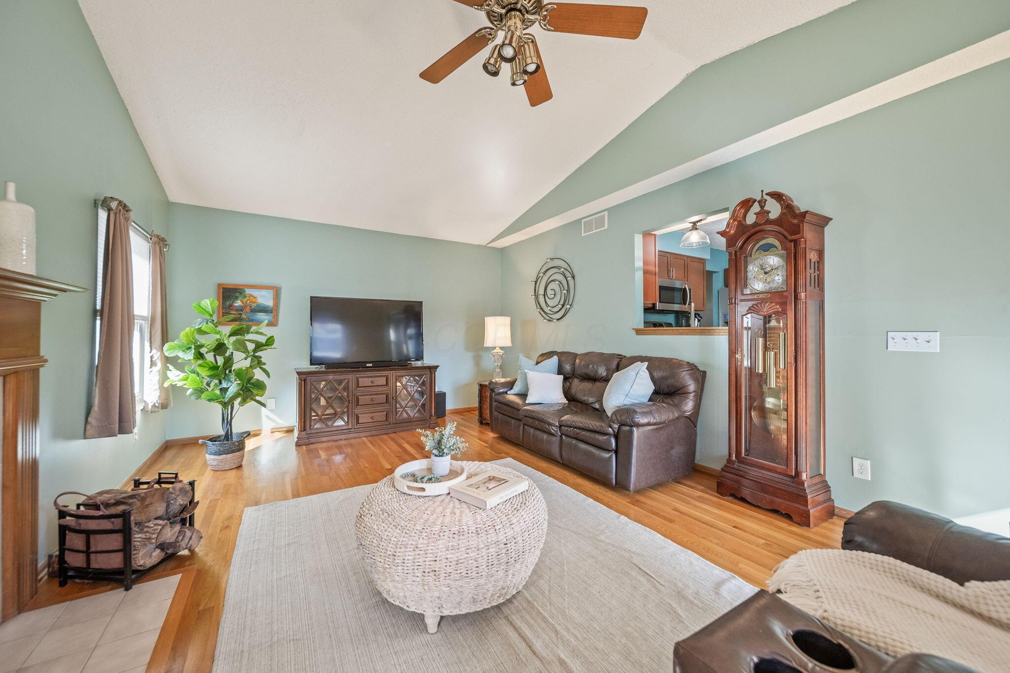 261 Fox Ridge Circle Powell, OH 43065 - Photo 26 of 67 Family Room