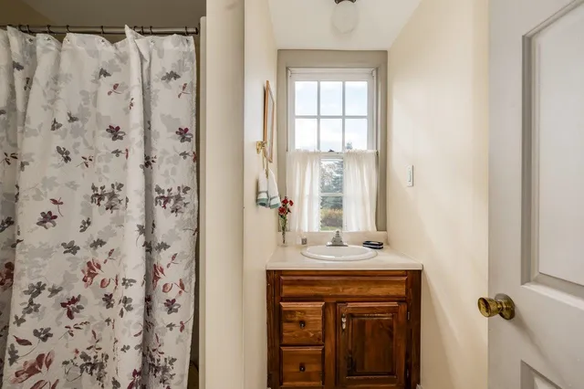 $849,000 | 1310-1311 Upper City Road, Pittsfield, NH 03263