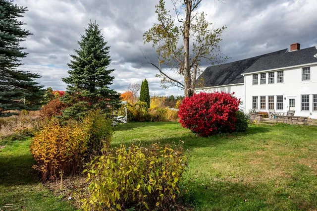 $849,000 | 1310-1311 Upper City Road, Pittsfield, NH 03263