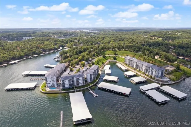 $249,900 | 85 Monarch Cove Court, Unit 1C, Lake Ozark, MO 65049