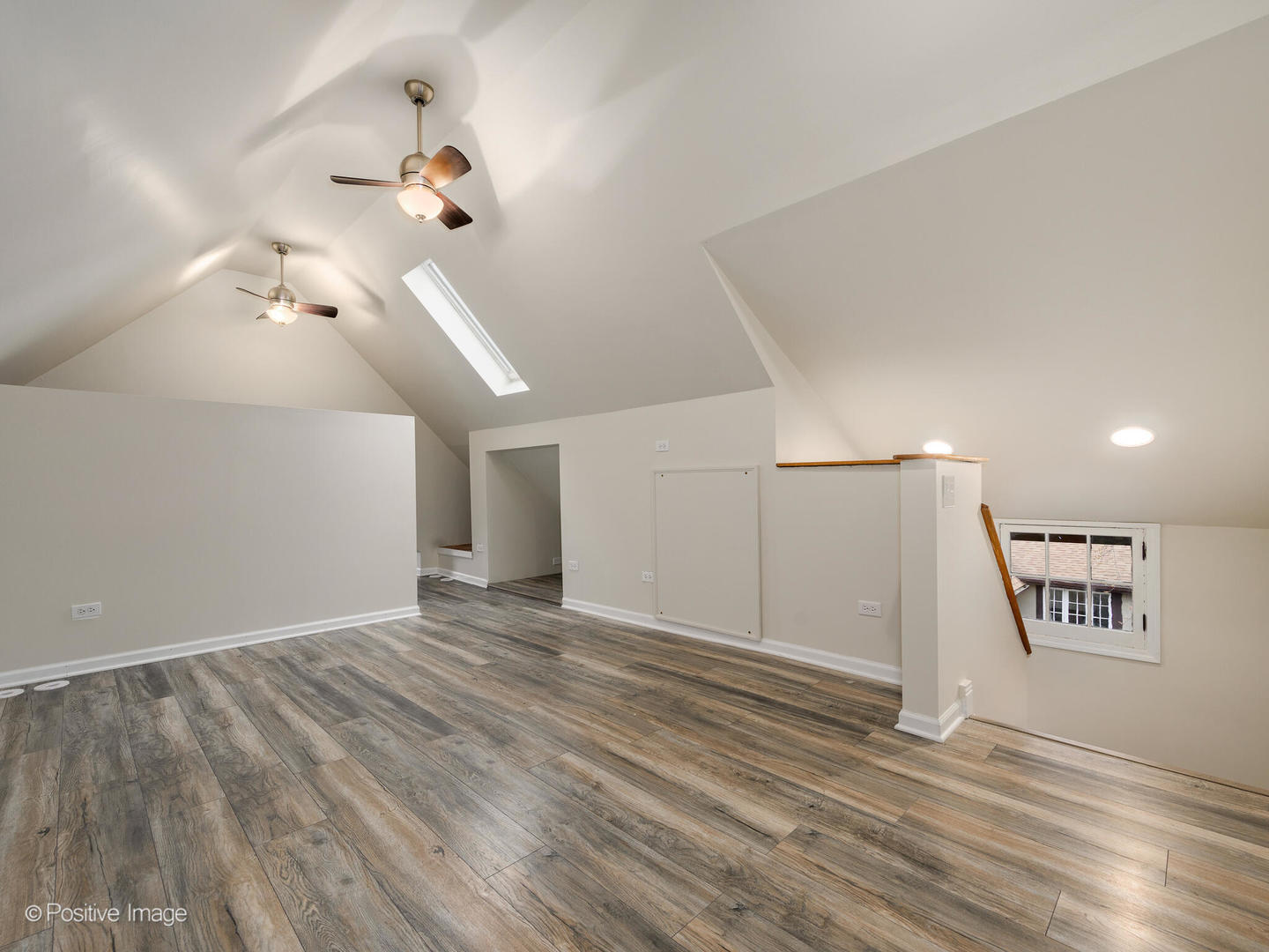 802 Clinton Place Evanston, IL 60201 - Photo 16 of 27