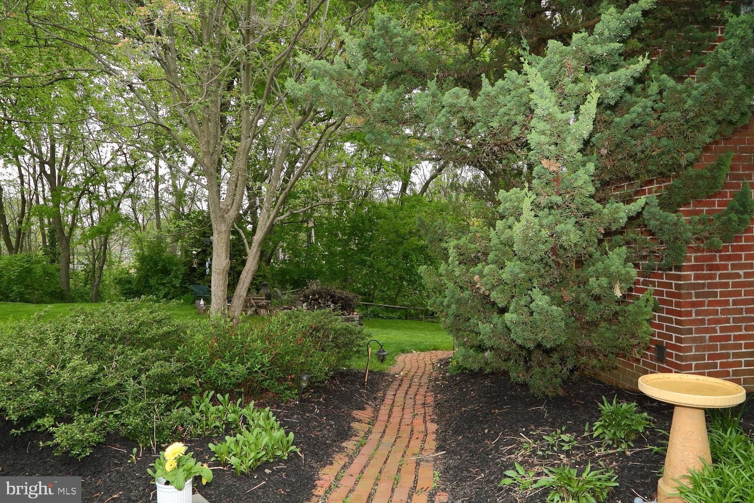 1813 Brubaker Run Road Lancaster, PA 17603 - Photo 9 of 38 Gallery Image 9
