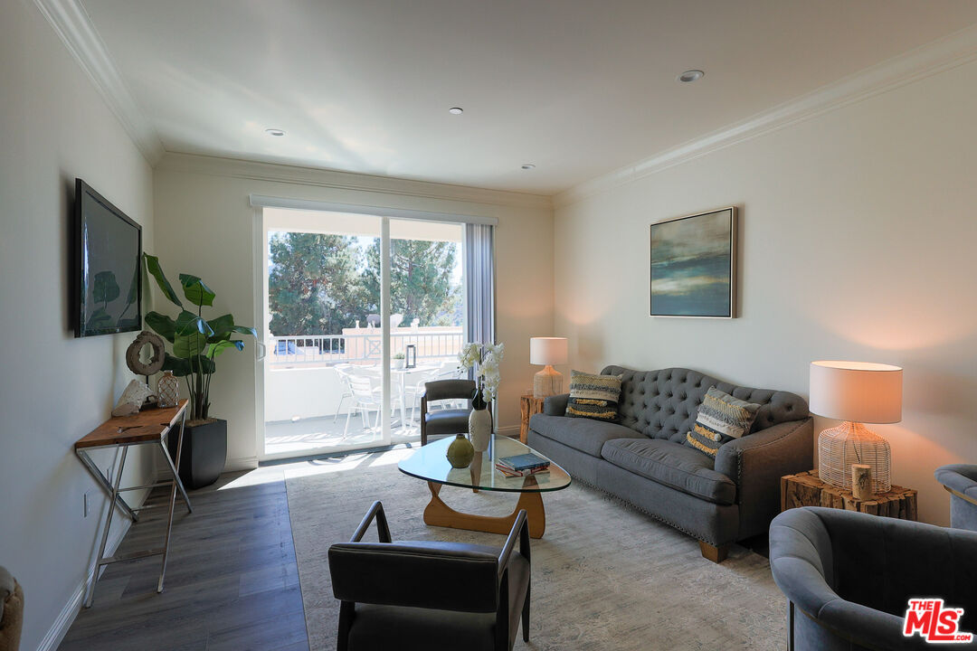 10132 Commerce Avenue Tujunga, CA 91042 - Photo 28 of 38