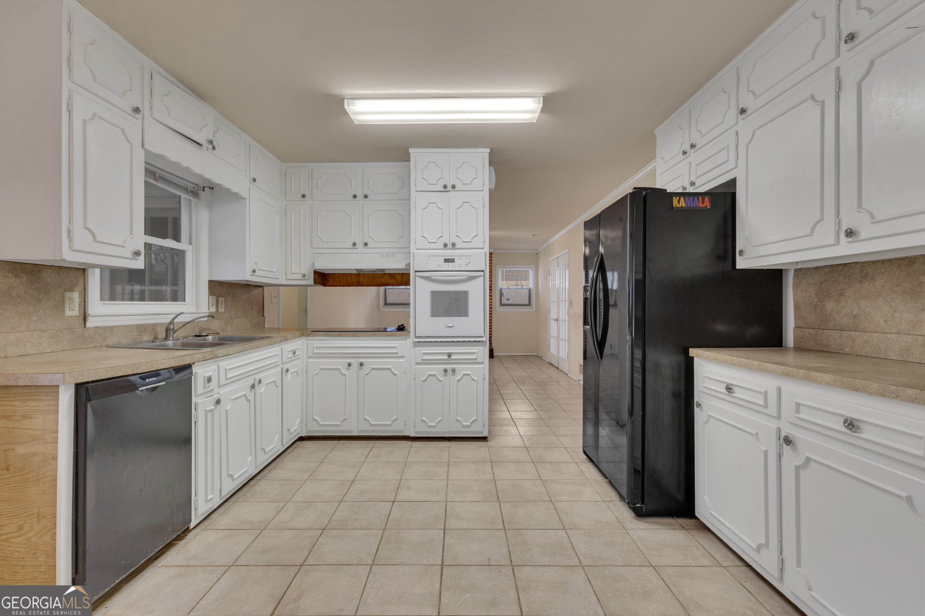 1153 Forest Heights Road Stone Mountain, GA 30083 - Photo 12 of 49