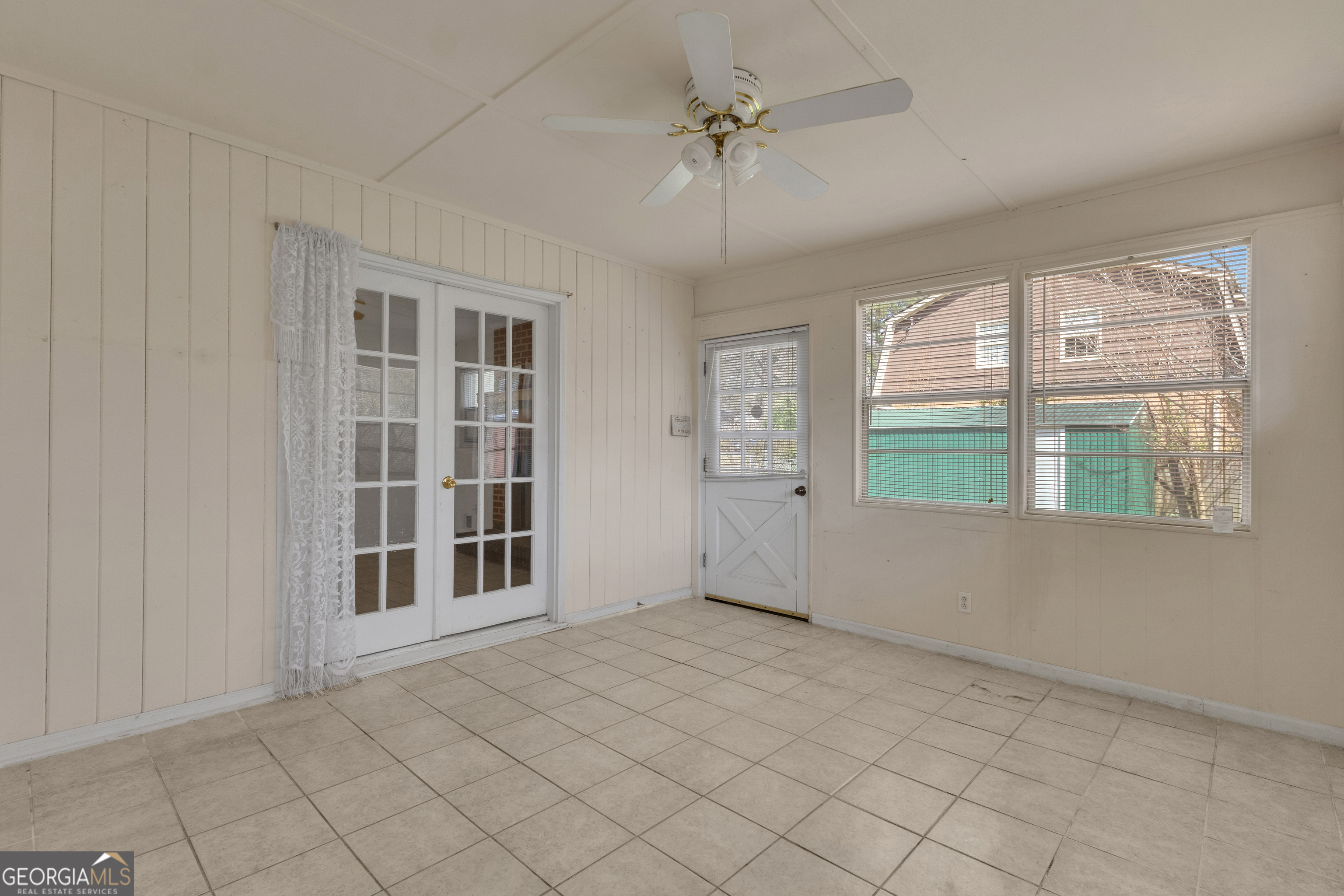 1153 Forest Heights Road Stone Mountain, GA 30083 - Photo 23 of 49
