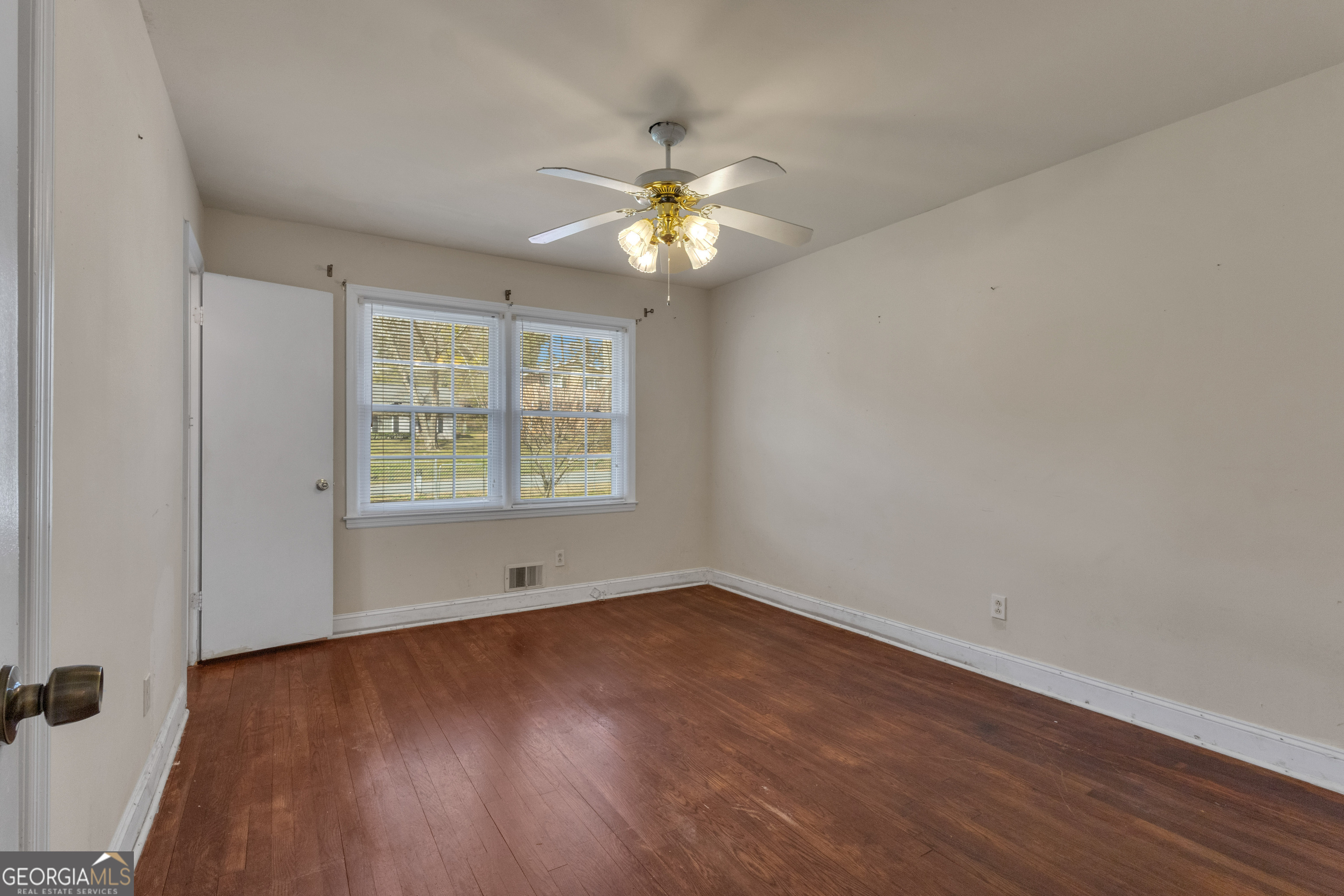 1153 Forest Heights Road Stone Mountain, GA 30083 - Photo 29 of 49