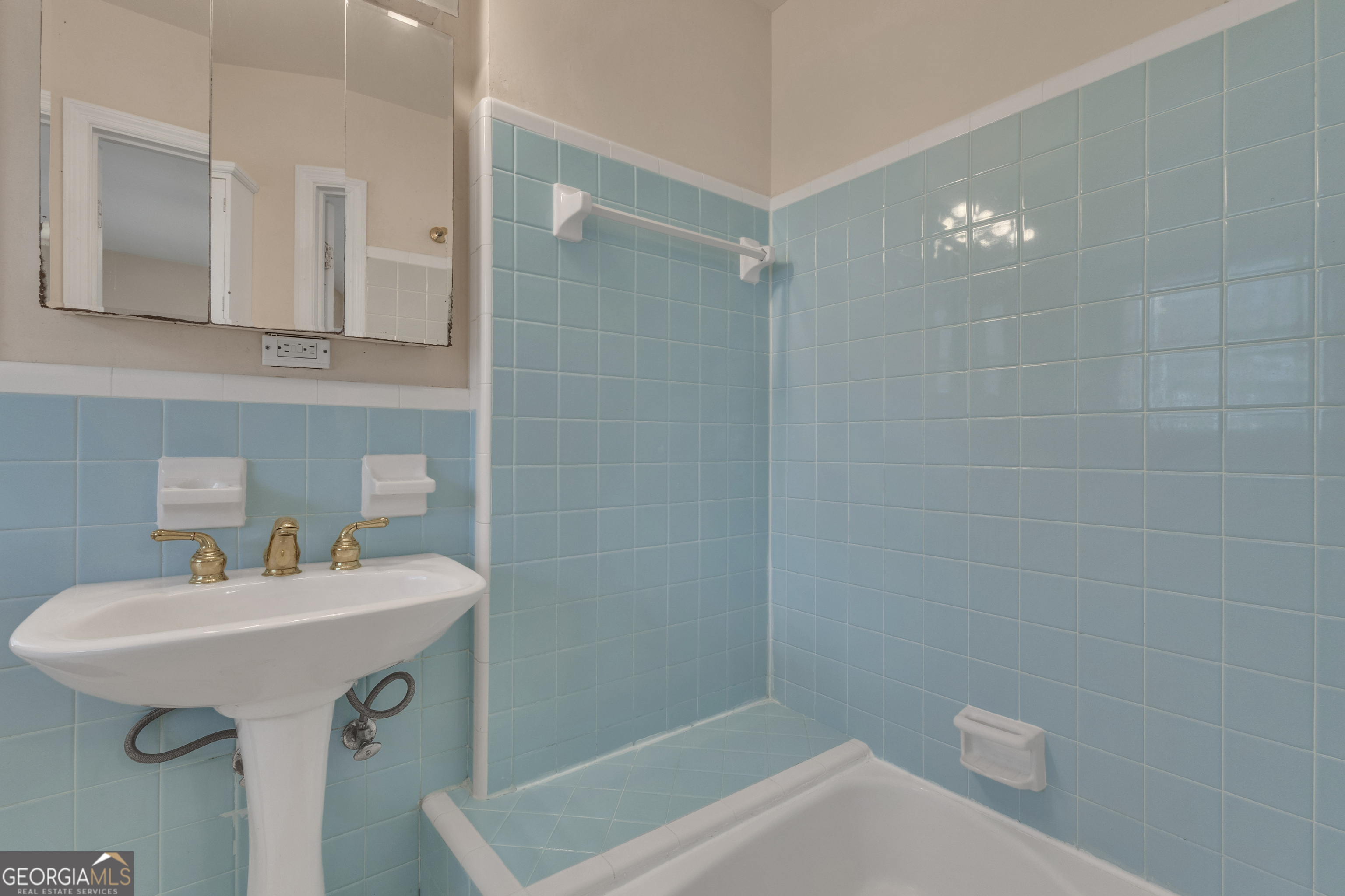 1153 Forest Heights Road Stone Mountain, GA 30083 - Photo 33 of 49