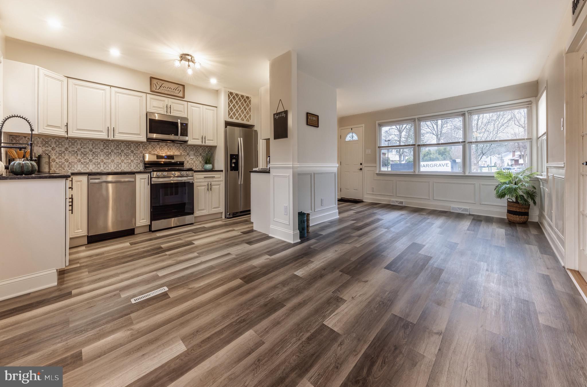 434 King George Road Cherry Hill, NJ 08034 - Photo 4 of 29