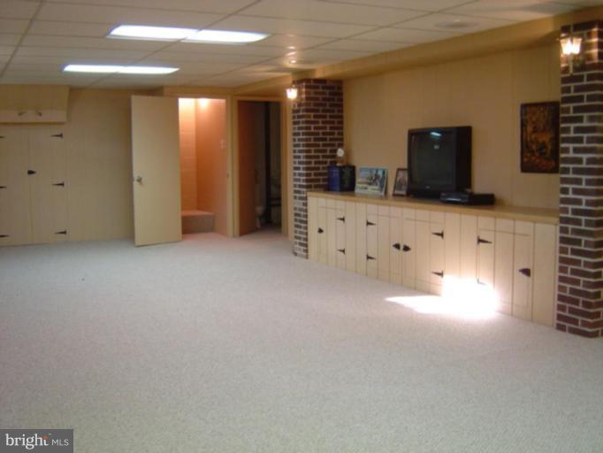 21635 Keeney Road Freeland, MD 21053 - Photo 17 of 30 Family Room #2