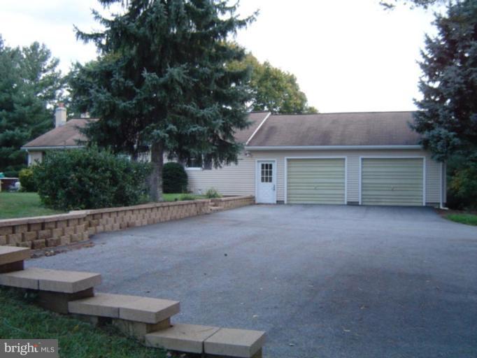 21635 Keeney Road Freeland, MD 21053 - Photo 5 of 30 Huge Parking Area!