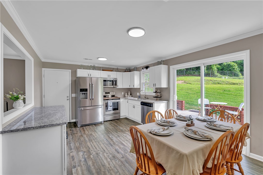 12 Ridgeline Drive Liberty, SC 29657 - Photo 5 of 37