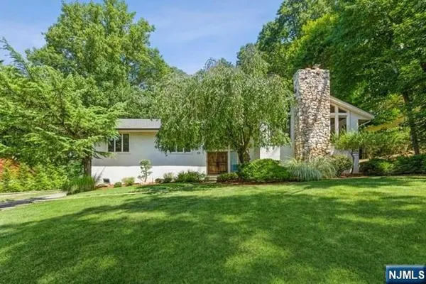 $9,000 | 59 Bowers Lane, Closter, NJ 07624