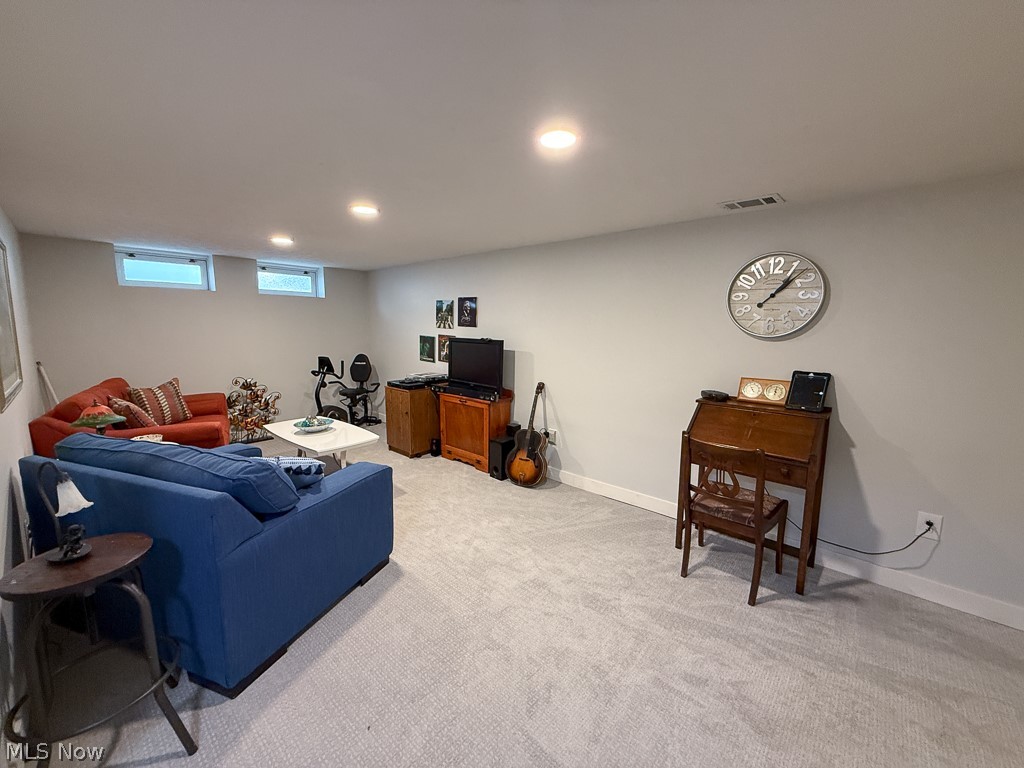 1554 Rush Road Wickliffe, OH 44092 - Photo 33 of 42