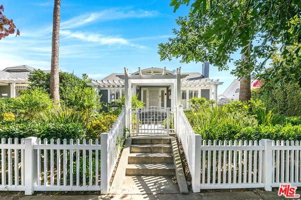 $12,500 | 1308 North Ogden Drive, West Hollywood, CA 90046