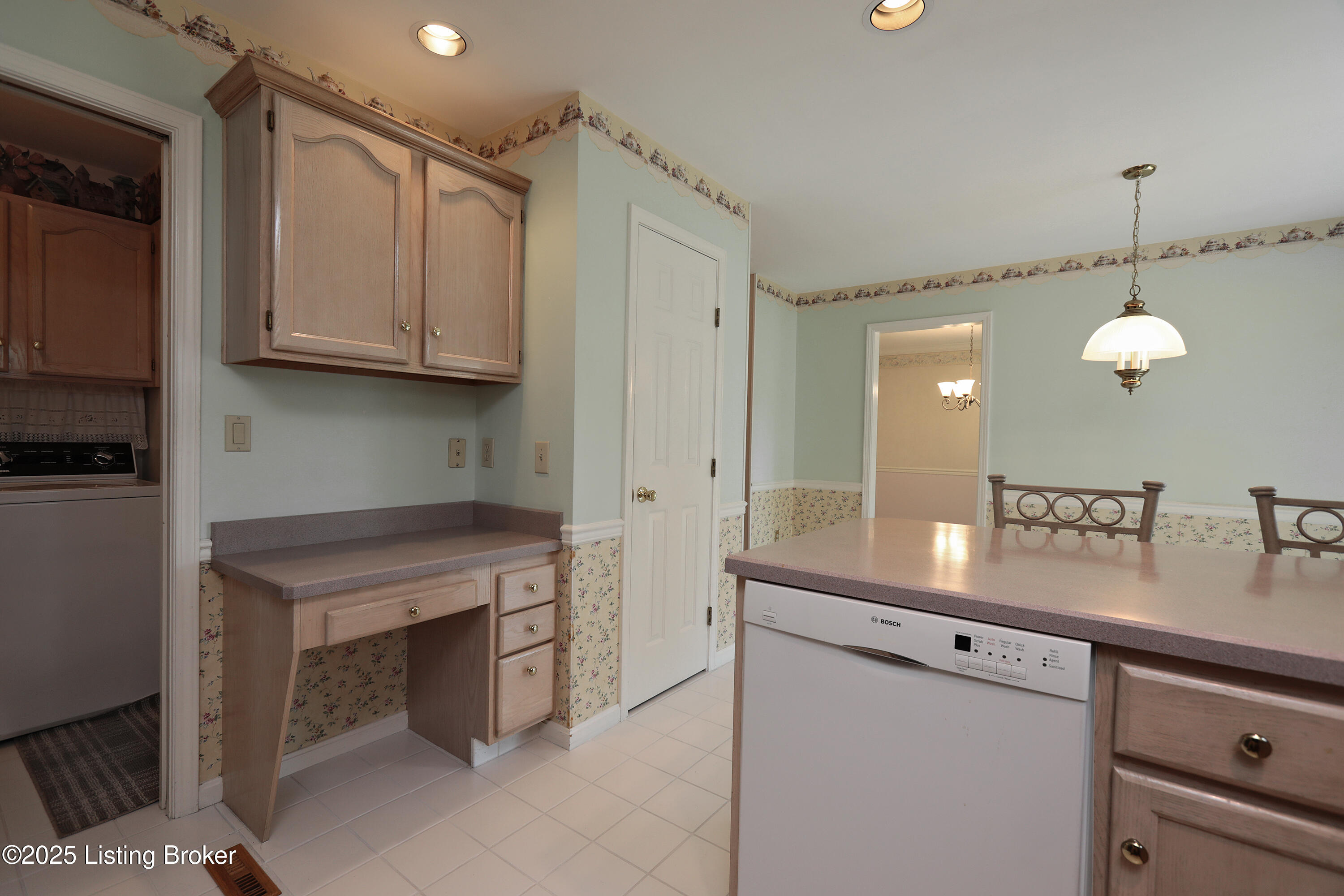 7722 Shaker Mill Road Louisville, KY 40220 - Photo 19 of 56 7722_Shaker_Mill_019