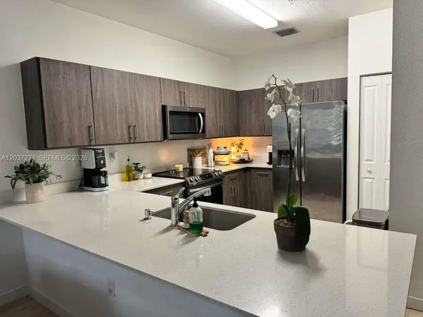 $2,900 | 15540 Southwest 136th Street, Unit 4101, Miami, FL 33196