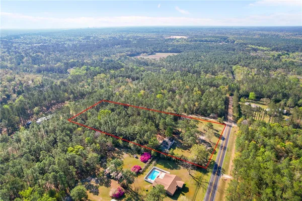 $250,000 | 611 Sandy Run Road, Jesup, GA 31545