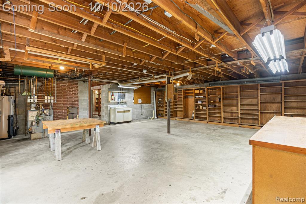 11850 Clinton River Road Sterling Heights, MI 48313 - Photo 47 of 62 Gallery Image 47