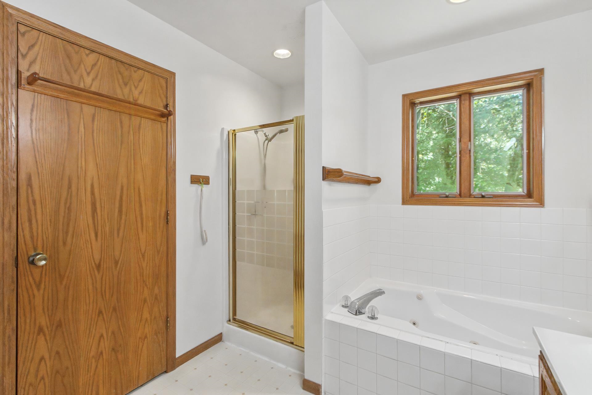 S3660 North Bent Tree Drive Baraboo, WI 53913 - Photo 27 of 70