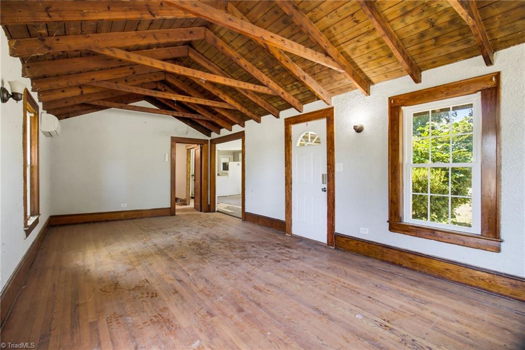300 New Street High Point, NC 27260 - Photo 8 of 31 Gallery Image 8