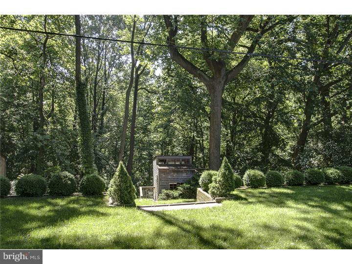 8422 Chippewa Road Philadelphia, PA 19128 - Photo 23 of 25 a view of outdoor space and yard