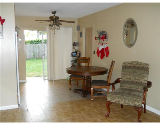 992 Mohawk Street Jupiter, FL 33458 - Photo 3 of 12 Additional Photo