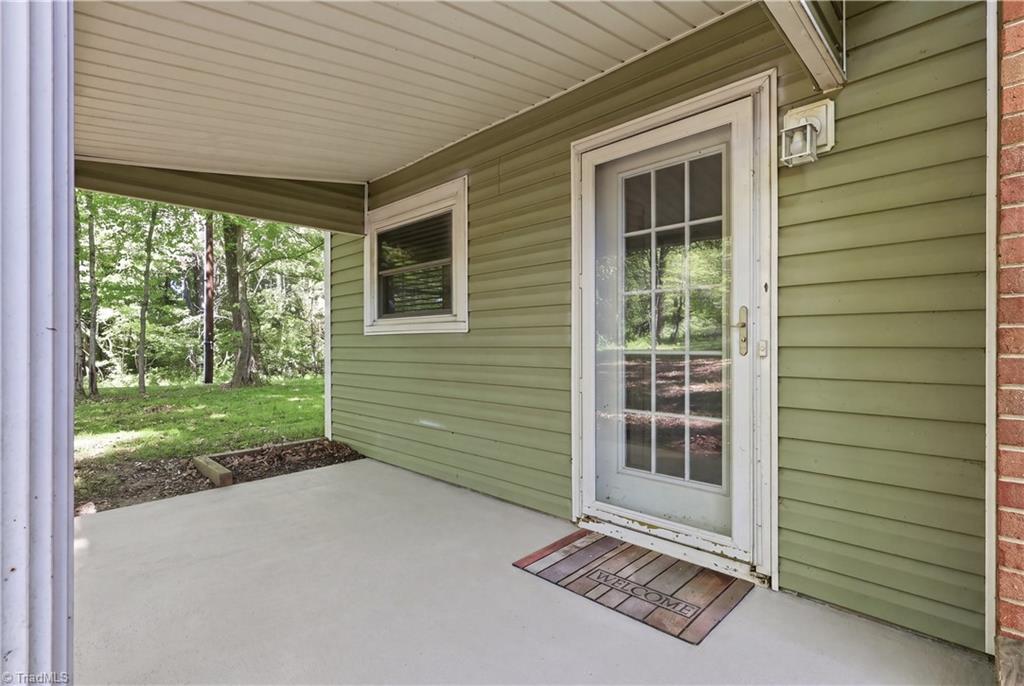6200 Frye Bridge Road Clemmons, NC 27012 - Photo 3 of 43