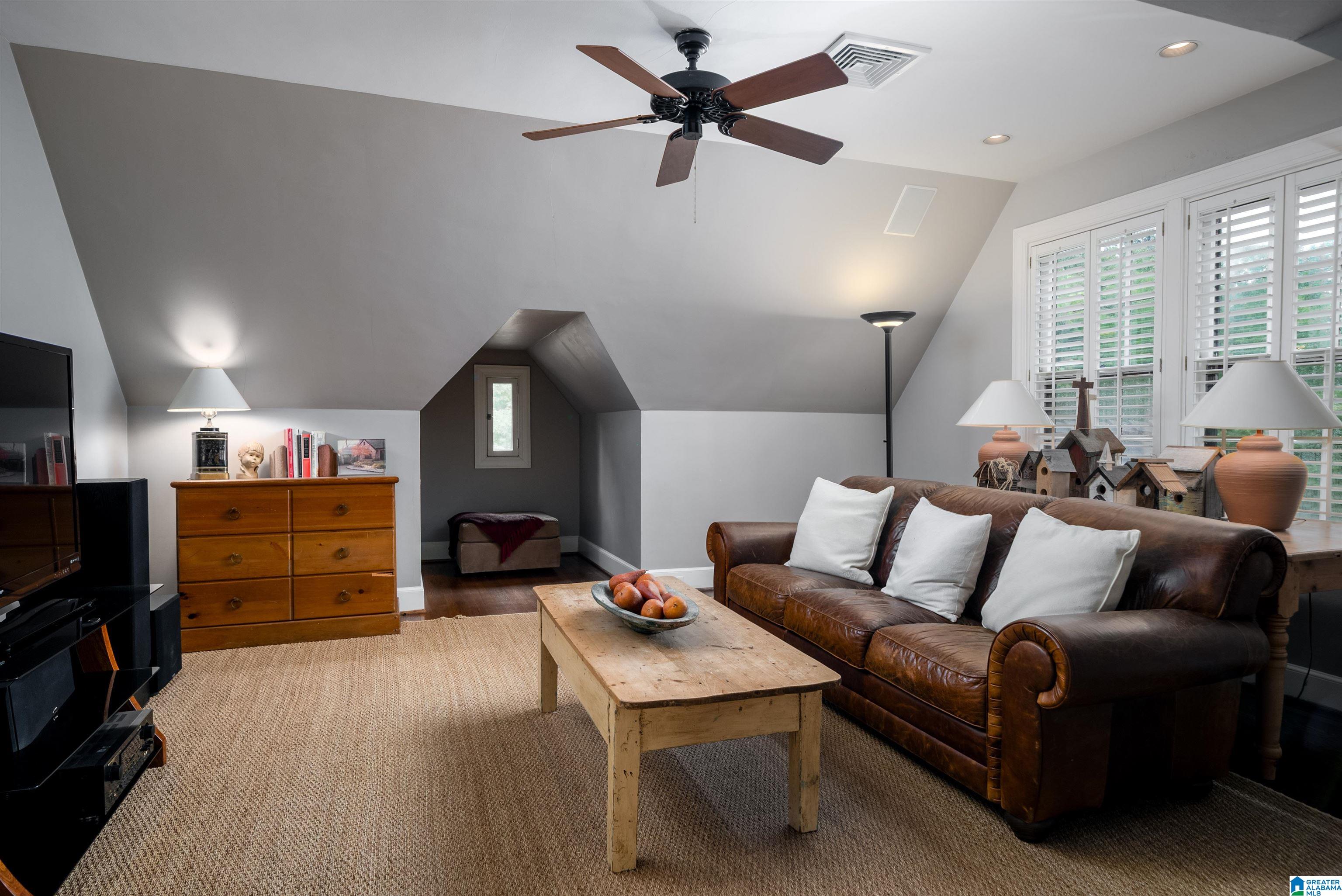 2724 Canterbury Road Birmingham, AL 35223 - Photo 55 of 93