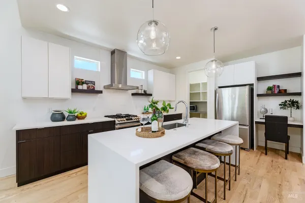 $695,000 | 1425 East Jade Creek Street, Eagle, ID 83616