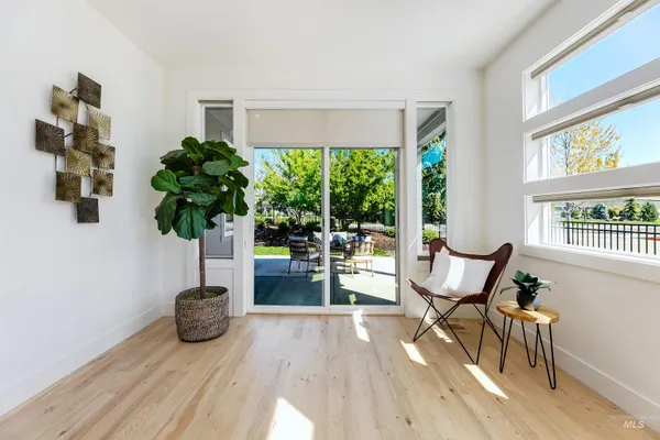 $695,000 | 1425 East Jade Creek Street, Eagle, ID 83616