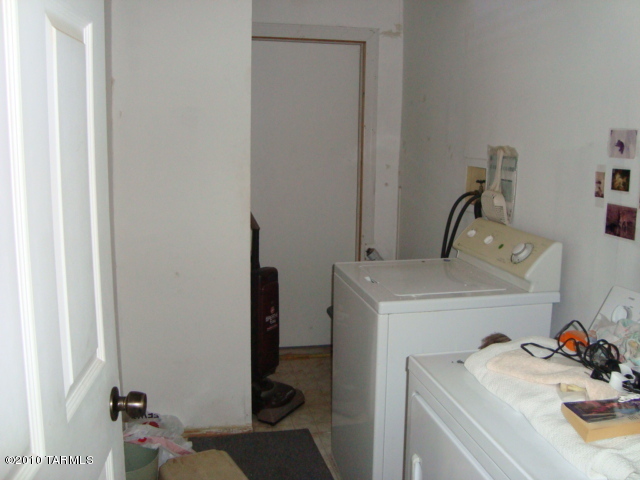 4413 West Irvington Road Tucson, AZ 85746 - Photo 14 of 16 Gallery Image 14