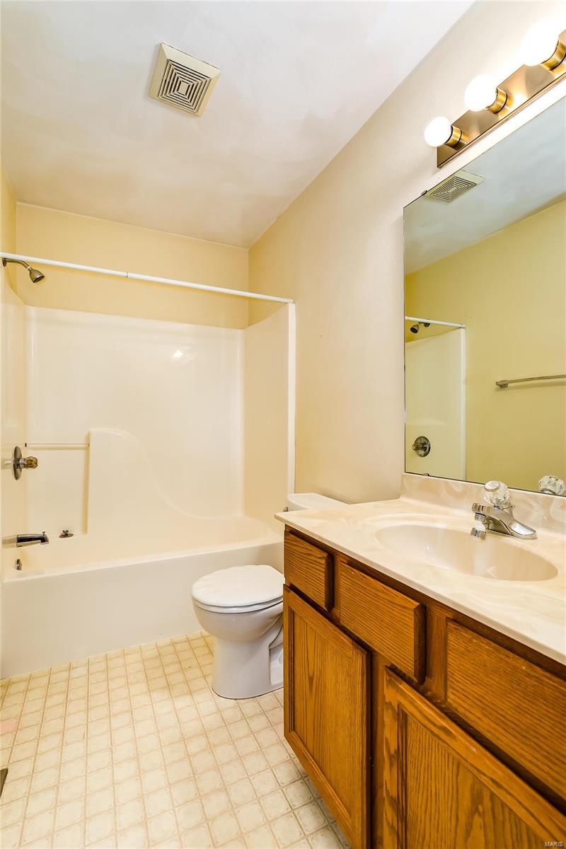 3254 Hunters Way Shiloh, IL 62221 - Photo 37 of 43 Gallery Image 37