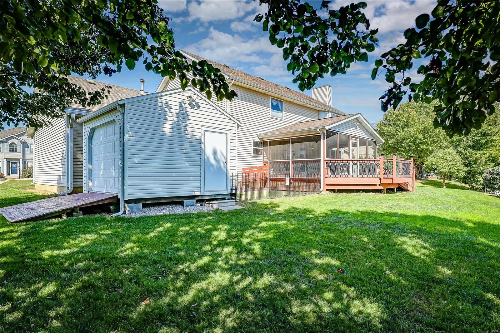 3254 Hunters Way Shiloh, IL 62221 - Photo 5 of 43 Gallery Image 5