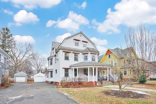$399,900 | 264 Sumner Avenue, Springfield, MA 01108