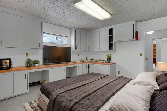 $399,900 | 264 Sumner Avenue, Springfield, MA 01108