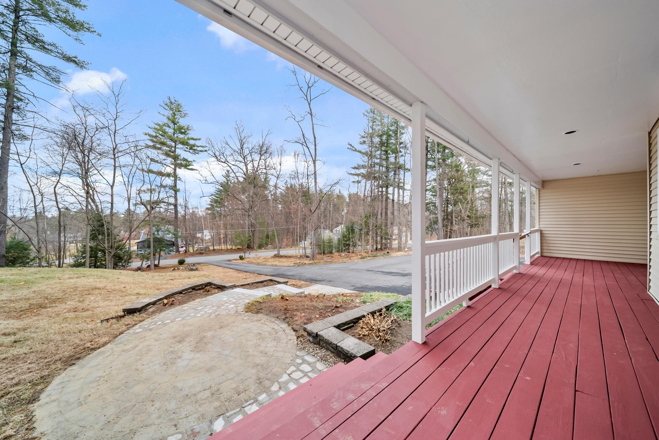 1 Danforth Road Merrimack, NH 03054 - Photo 4 of 45