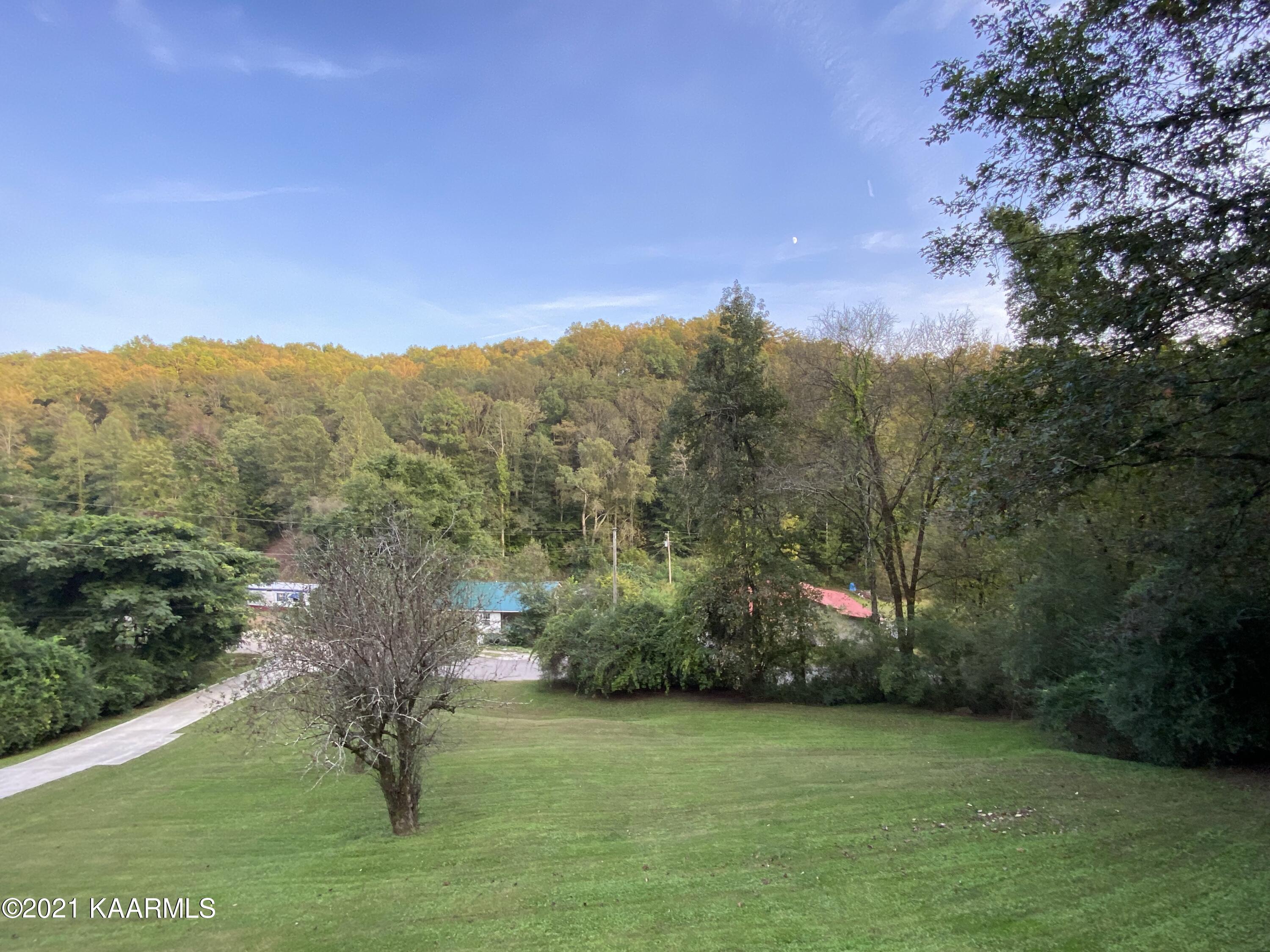 153 Lone Mountain Road Andersonville, TN 37705 - Photo 22 of 38 IMG_3068