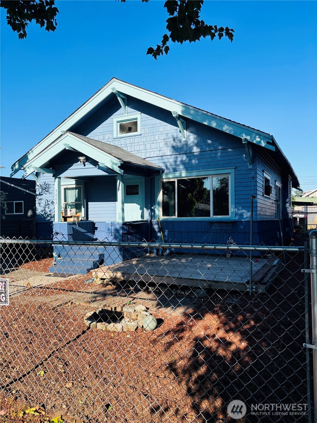 3607 East F Street Tacoma, WA 98404 - Photo 2 of 18